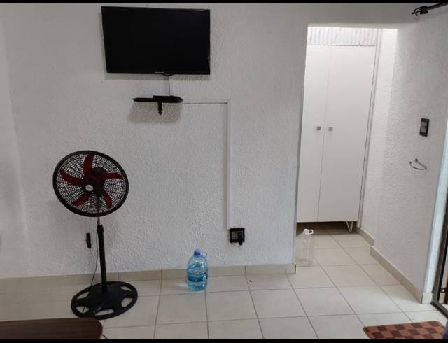3 BEDROOM FREEHOLD FOR SALE IN OOS EINDE